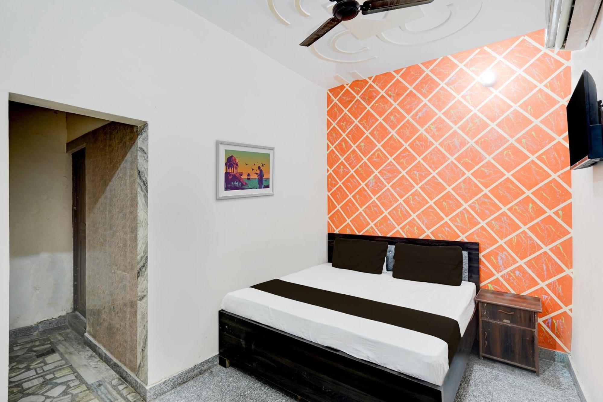 Oyo Hotel Maharaja Palace Meerut Bagian luar foto