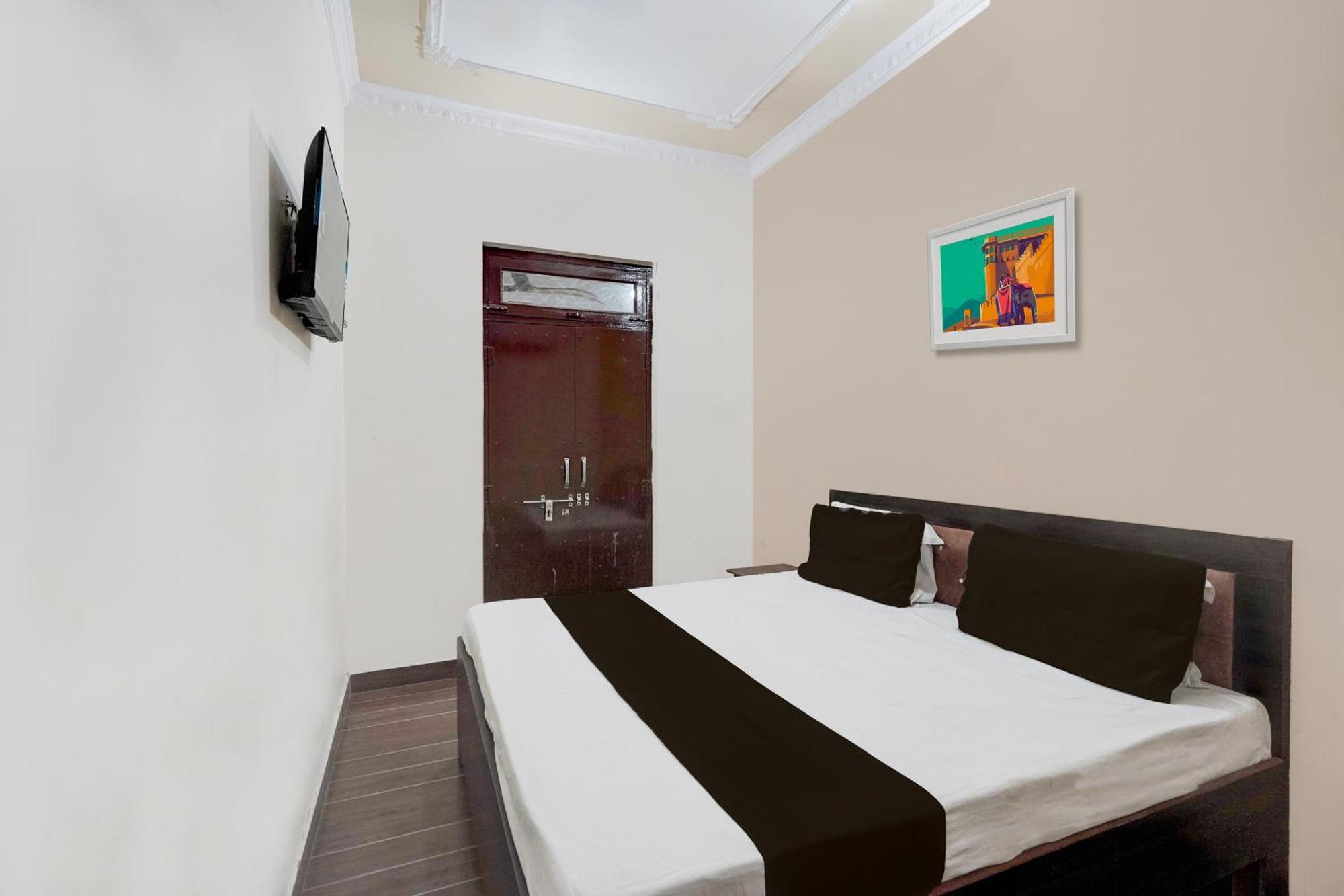 Oyo Hotel Maharaja Palace Meerut Bagian luar foto
